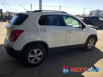 Trzecie zdjęcie samochodu z tyłu: 2015 CHEVROLET TRAX 1LT VIN:KL7CJLSB4FB260700 - miniatura