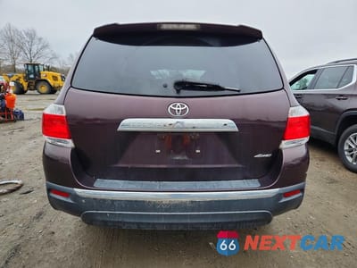 Zdjęcie 6 z 13 samochodu: 2013 TOYOTA HIGHLANDER SE VIN:5TDBK3EH6DS188884 - miniatura