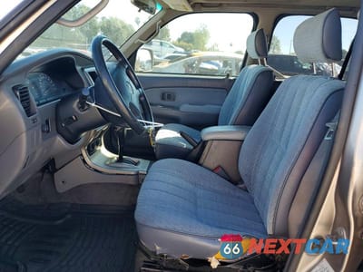 Zdjęcie 7 z 12 samochodu: 2002 TOYOTA 4RUNNER SR5 VIN:JT3GN86RX20250373 - miniatura