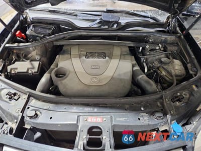 Zdjęcie 12 z 13 samochodu: 2011 MERCEDES-BENZ GL 550 4MATIC VIN:4JGBF8GE5BA741941 - miniatura