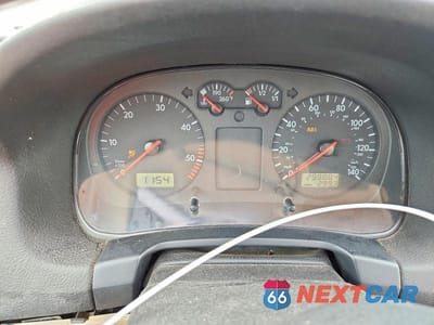 Zdjęcie 9 z 12 samochodu: 2000 VOLKSWAGEN JETTA GL TDI VIN:3VWRF29M2YM198013 - miniatura