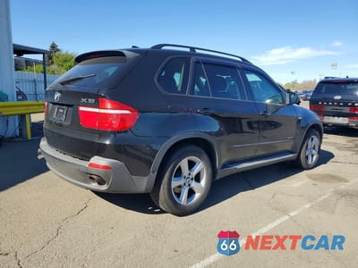 Trzecie zdjęcie samochodu z tyłu: 2009 BMW X5 VIN:5UXFE43579L263039 - miniatura