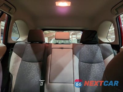 Zdjęcie 10 z 13 samochodu: 2021 TOYOTA RAV4 HYBRID XLE VIN:JTMRWRFV6MD133857 - miniatura