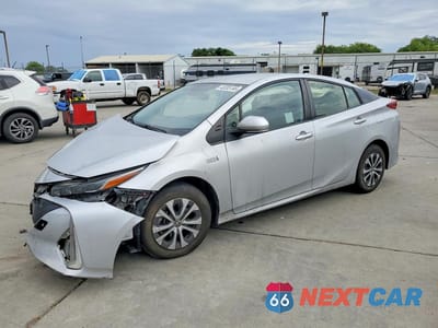 2021 TOYOTA PRIUS PRIME XLE JTDKAMFP6M3170305 - główne zdjęcie licytacji z USA - miniatura