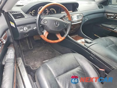 Zdjęcie 8 z 12 samochodu: 2008 MERCEDES-BENZ CL 550 VIN:WDDEJ71X58A018870 - miniatura