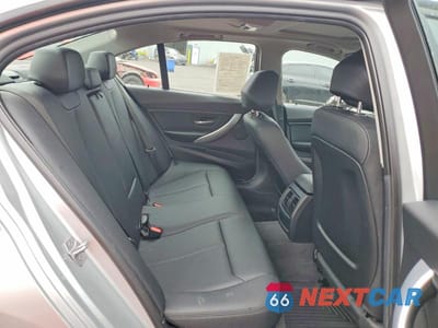 Zdjęcie 10 z 13 samochodu: 2017 BMW 320 XI VIN:WBA8A3C51HK691397 - miniatura