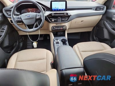 Zdjęcie 8 z 11 samochodu: 2020 FORD ESCAPE SEL VIN:1FMCU9H62LUA58537 - miniatura