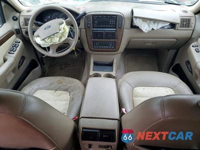 Zdjęcie 8 z 13 samochodu: 2003 FORD EXPLORER EDDIE BAUER VIN:1FMZU74E43UC15089 - miniatura