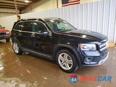 Czwarte zdjęcie samochodu z boku: 2020 MERCEDES-BENZ GLB 250 4MATIC VIN:W1N4M4HB1LW024885 - miniatura