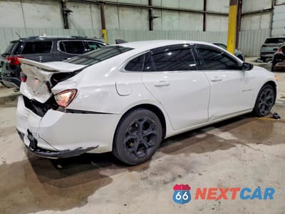 Trzecie zdjęcie samochodu z tyłu: 2019 CHEVROLET MALIBU RS VIN:1G1ZG5STXKF172164 - miniatura