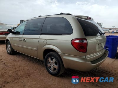 Drugie zdjęcie samochodu z przodu: 2005 DODGE GRAND CARAVAN SXT VIN:2D4GP44L95R275436 - miniatura