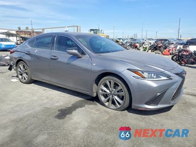 Czwarte zdjęcie samochodu z boku: 2019 LEXUS ES 350 F SPORT VIN:58ABZ1B10KU019898 - miniatura
