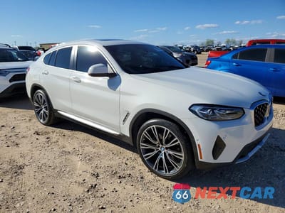 Czwarte zdjęcie samochodu z boku: 2022 BMW X4 XDRIVE30I VIN:5UX33DT04N9N12241 - miniatura