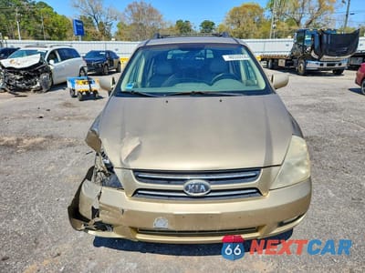 Piąte zdjęcie samochodu w środku: 2006 KIA SEDONA VIN:KNDMB233466063203 - miniatura