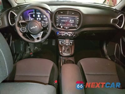 Zdjęcie 8 z 12 samochodu: 2024 KIA SOUL LX VIN:KNDJ23AU3R7221064 - miniatura