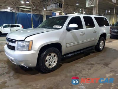 2011 CHEVROLET SUBURBAN K1500 LT 1GNSKJE3XBR309170 - główne zdjęcie licytacji z USA - miniatura