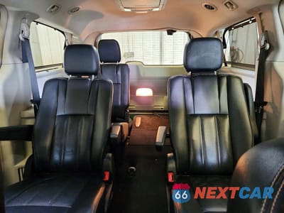 Zdjęcie 10 z 12 samochodu: 2014 CHRYSLER TOWN & COUNTRY TOURING L VIN:2C4RC1CG0ER409707 - miniatura