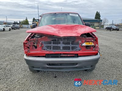 Piąte zdjęcie samochodu w środku: 1998 FORD EXPLORER VIN:1FMYU22E6WUC02382 - miniatura