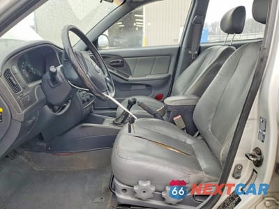 Zdjęcie 7 z 11 samochodu: 2005 HYUNDAI ELANTRA GLS VIN:KMHDN56D85U153053 - miniatura