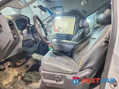 Zdjęcie 7 z 11 samochodu: 2013 FORD F350 SUPER DUTY UTILITY / SERVICE TRUCK VIN:1FDRF3G67DEA10059 - miniatura