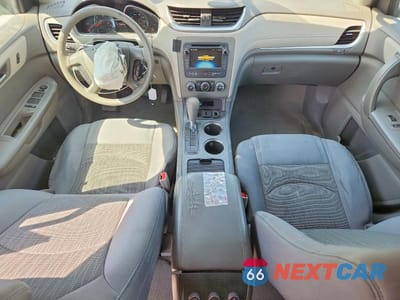 Zdjęcie 8 z 12 samochodu: 2015 CHEVROLET TRAVERSE LS VIN:1GNKRFKD4FJ123148 - miniatura