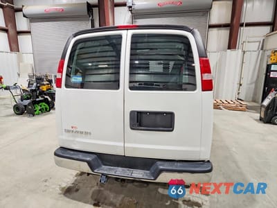 Zdjęcie 6 z 13 samochodu: 2017 GMC SAVANA 2500 CARGO UTILITY / SERVICE VAN VIN:1GTW7AFF9H1912347 - miniatura
