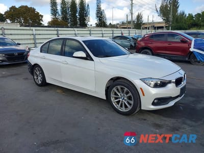 Czwarte zdjęcie samochodu z boku: 2017 BMW 320 I VIN:WBA8E1G37HNU16133 - miniatura