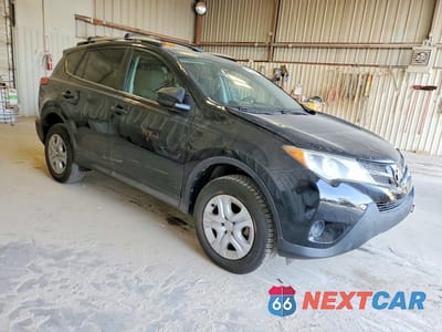 Czwarte zdjęcie samochodu z boku: 2015 TOYOTA RAV4 LE VIN:2T3ZFREV7FW186638 - miniatura