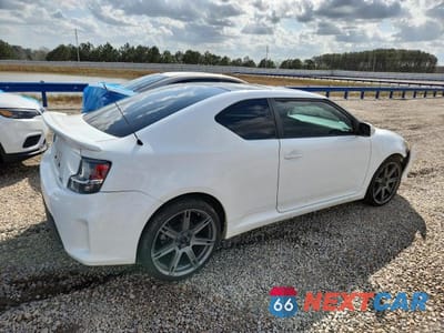 Trzecie zdjęcie samochodu z tyłu: 2014 SCION TC BASE VIN:JTKJF5C77E3073776 - miniatura