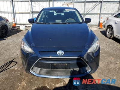 Piąte zdjęcie samochodu w środku: 2016 TOYOTA SCION IA VIN:3MYDLBZV0GY125973 - miniatura