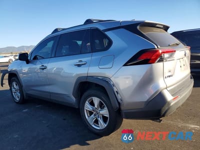 Drugie zdjęcie samochodu z przodu: 2019 TOYOTA RAV4 HYBRID LE VIN:JTMMWRFV1KD518041 - miniatura