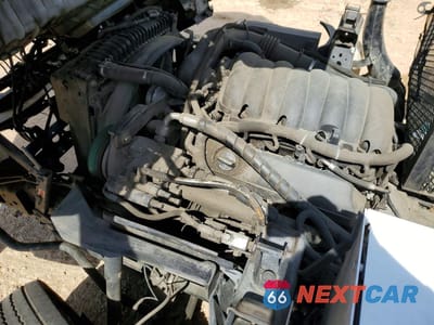 Zdjęcie 11 z 12 samochodu: 2022 ISUZU NPR VIN:54DB4W1D6NS202009 - miniatura