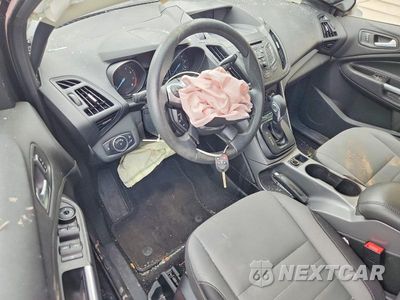 Zdjęcie 8 z 14 samochodu: 2015 FORD ESCAPE SE VIN:1FMCU9GX5FUC11507 - miniatura