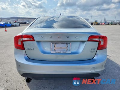 Zdjęcie 6 z 12 samochodu: 2013 VOLVO S60 T5 VIN:YV1612FH7D2173521 - miniatura