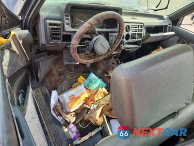 Zdjęcie 8 z 12 samochodu: 1991 MAZDA B2600 SHORT BODY VIN:JM2UF4143M0110972 - miniatura