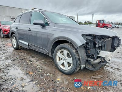 Czwarte zdjęcie samochodu z boku: 2019 AUDI Q7 PREMIUM VIN:WA1AHAF75KD034402 - miniatura