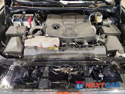 Zdjęcie 11 z 12 samochodu: 2024 TOYOTA TUNDRA CREWMAX PLATINUM VIN:5TFNA5DBXRX228474 - miniatura