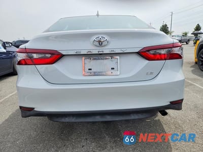Zdjęcie 6 z 11 samochodu: 2022 TOYOTA CAMRY LE VIN:4T1C11AK2NU025235 - miniatura