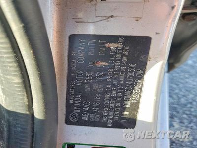 Zdjęcie 12 z 12 samochodu: 2004 HYUNDAI ELANTRA GLS VIN:KMHDN46D44U730556 - miniatura