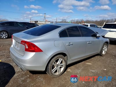 Trzecie zdjęcie samochodu z tyłu: 2015 VOLVO S60 PREMIER VIN:YV1612TK1F2356285 - miniatura