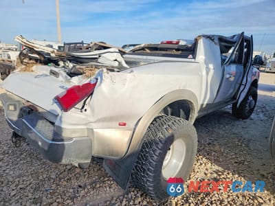 Trzecie zdjęcie samochodu z tyłu: 2011 DODGE RAM 3500 VIN:3D73Y4HL9BG592109 - miniatura