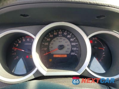 Zdjęcie 9 z 12 samochodu: 2006 TOYOTA TACOMA V6 VIN:5TEUU42N26Z265243 - miniatura