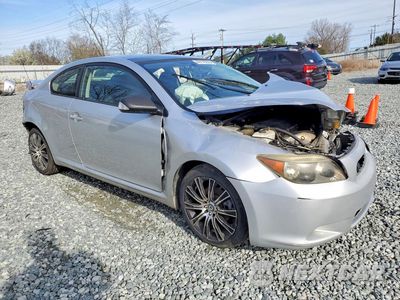 Czwarte zdjęcie samochodu z boku: 2006 SCION TC BASE VIN:JTKDE177160079823 - miniatura