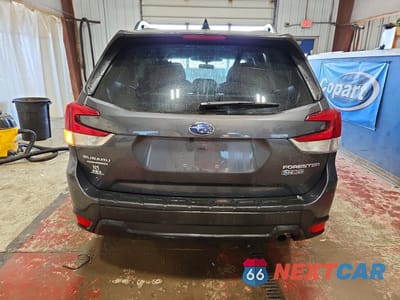 Zdjęcie 6 z 13 samochodu: 2024 SUBARU FORESTER PREMIUM VIN:JF2SKADC2RH503705 - miniatura