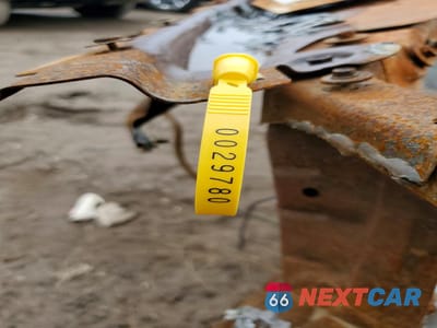 Zdjęcie 12 z 12 samochodu: 2018 CHEVROLET CAMARO SS VIN:1G1FH3D74J0176121 - miniatura