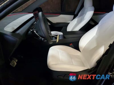 Zdjęcie 7 z 12 samochodu: 2026 TESLA MODEL Y VIN:7SAYGDEEXTF362386 - miniatura