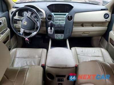Zdjęcie 8 z 12 samochodu: 2010 HONDA PILOT TOURING VIN:5FNYF4H80AB026510 - miniatura