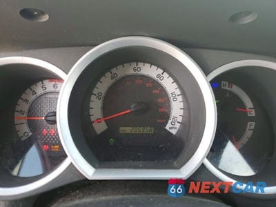 Zdjęcie 9 z 11 samochodu: 2011 TOYOTA TACOMA V6 VIN:3TMLU4ENXBM079688 - miniatura