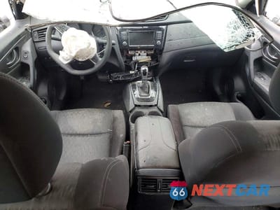 Zdjęcie 8 z 14 samochodu: 2020 NISSAN ROGUE S VIN:JN8AT2MT4LW033651 - miniatura