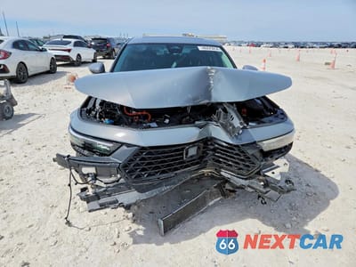 Piąte zdjęcie samochodu w środku: 2023 HONDA ACCORD TOURING HYBRID VIN:1HGCY2F85PA052874 - miniatura